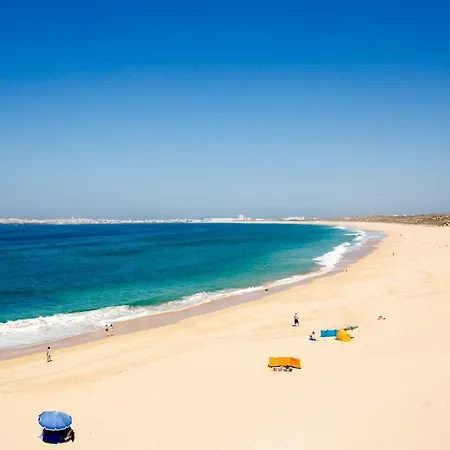 Apartament Sea & Sea Apartment, Be Moments From The Beach *
